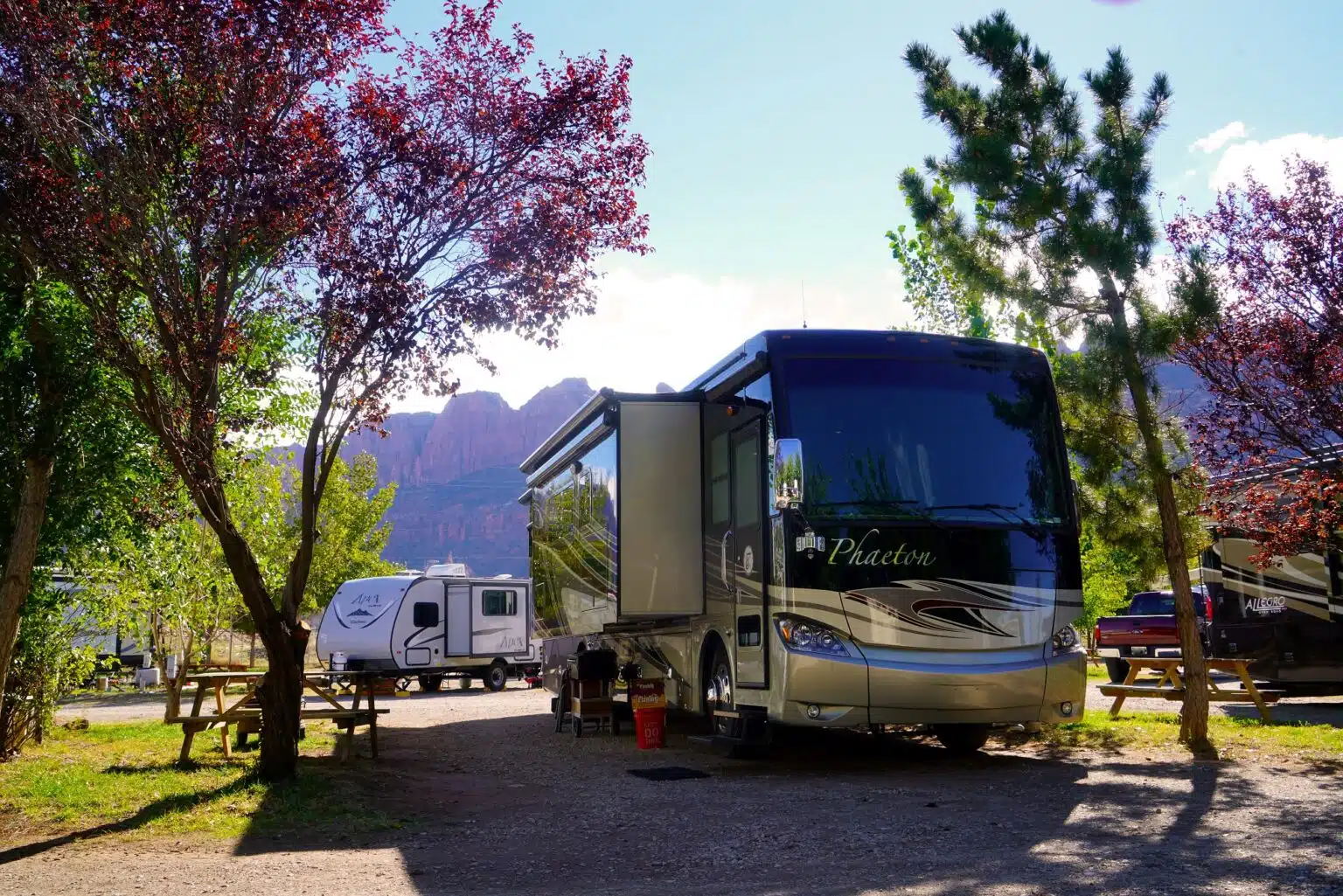 site with stunning view at Moab rv & Glamping resort